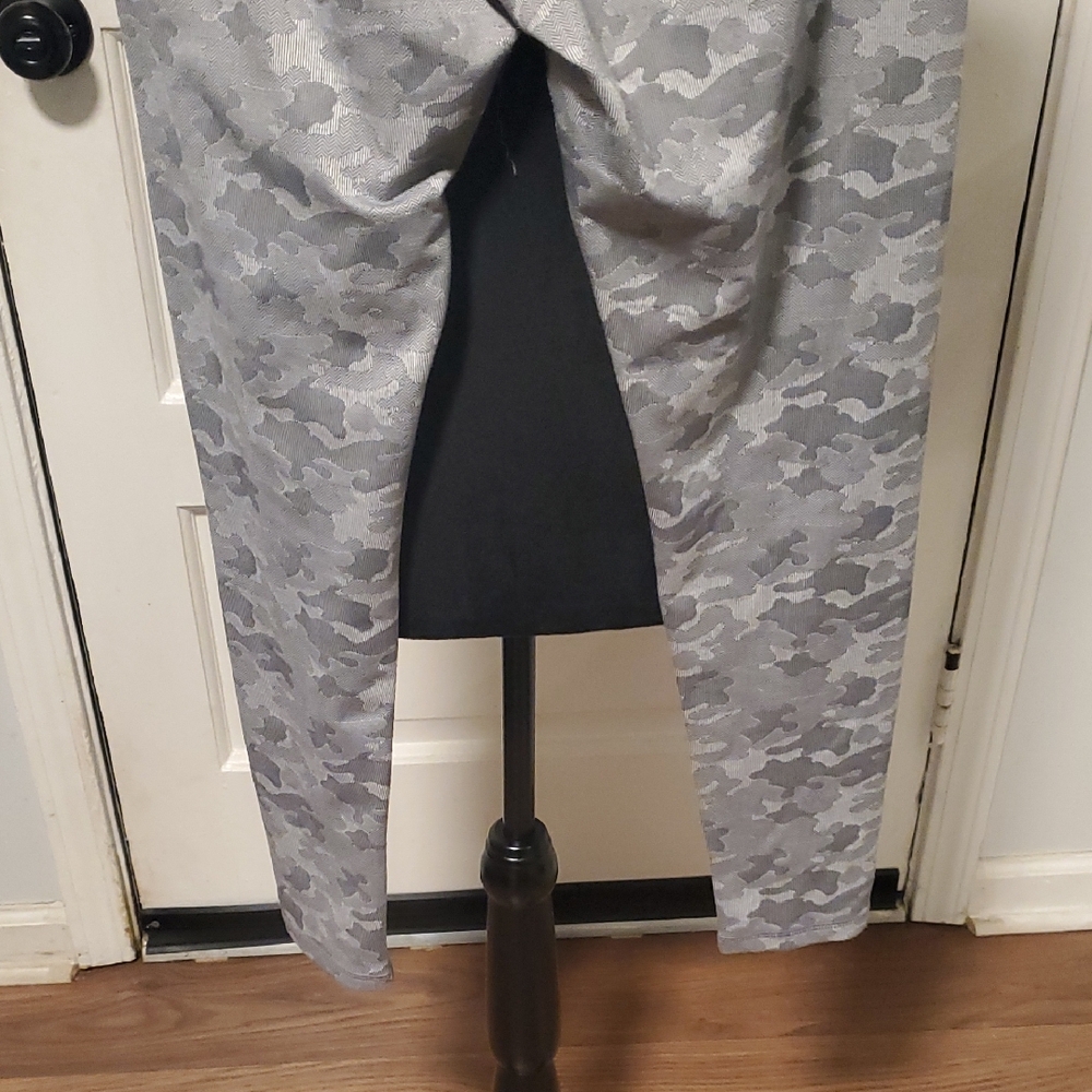 Kyodan Gray Patterned Leggings - image 7